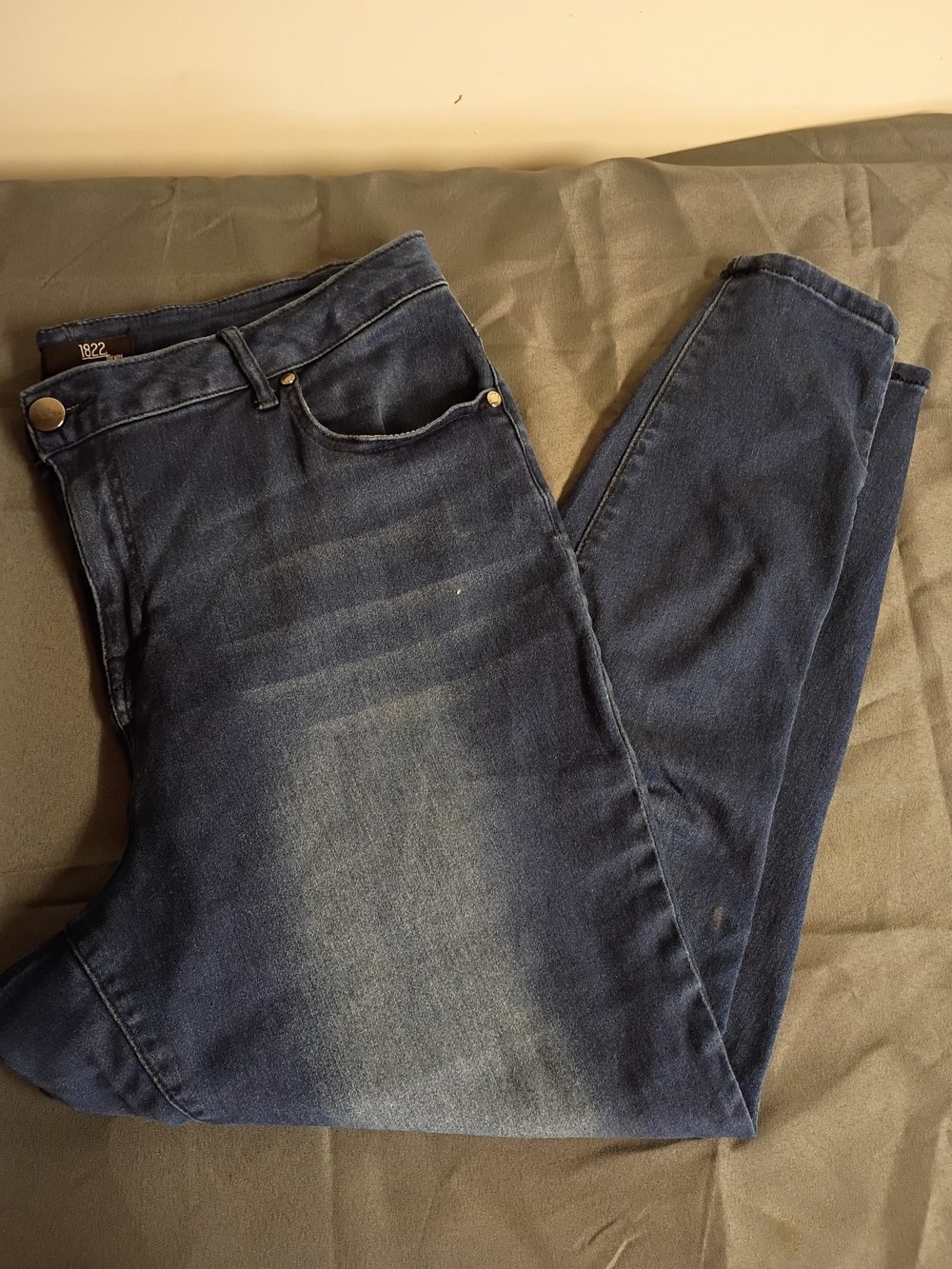 1822 Denim Dark Blue Skinny Jeans with Faded Wash